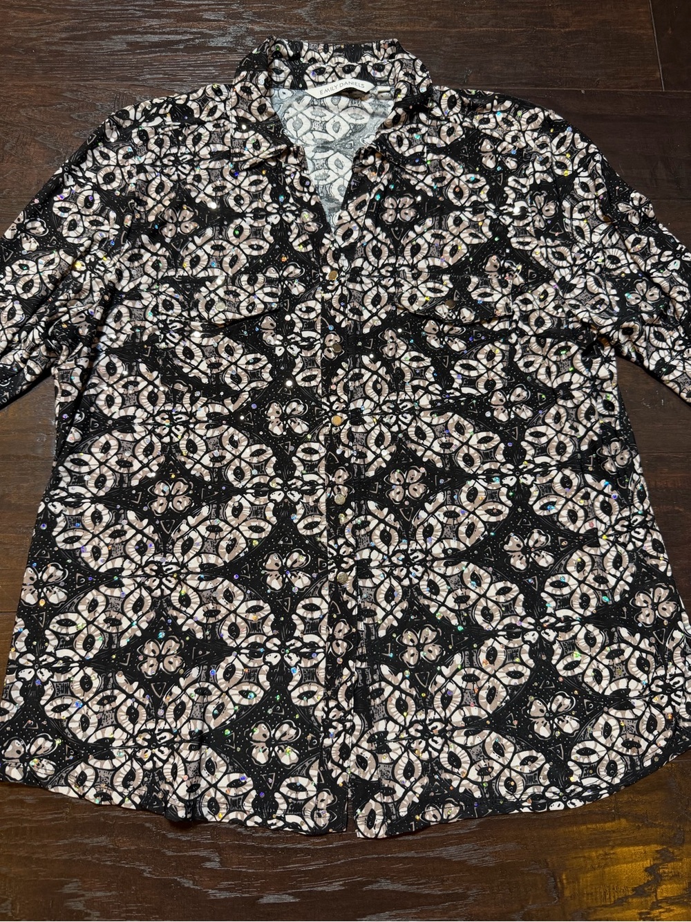 Emily Daniels Rhinestone Abstract Print Button Front Shirt Top Large - Picture 3 of 13